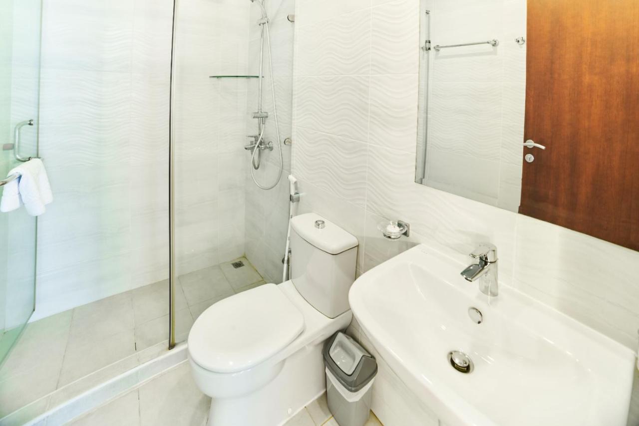 Afaq Tower Apartment Манама Екстериор снимка