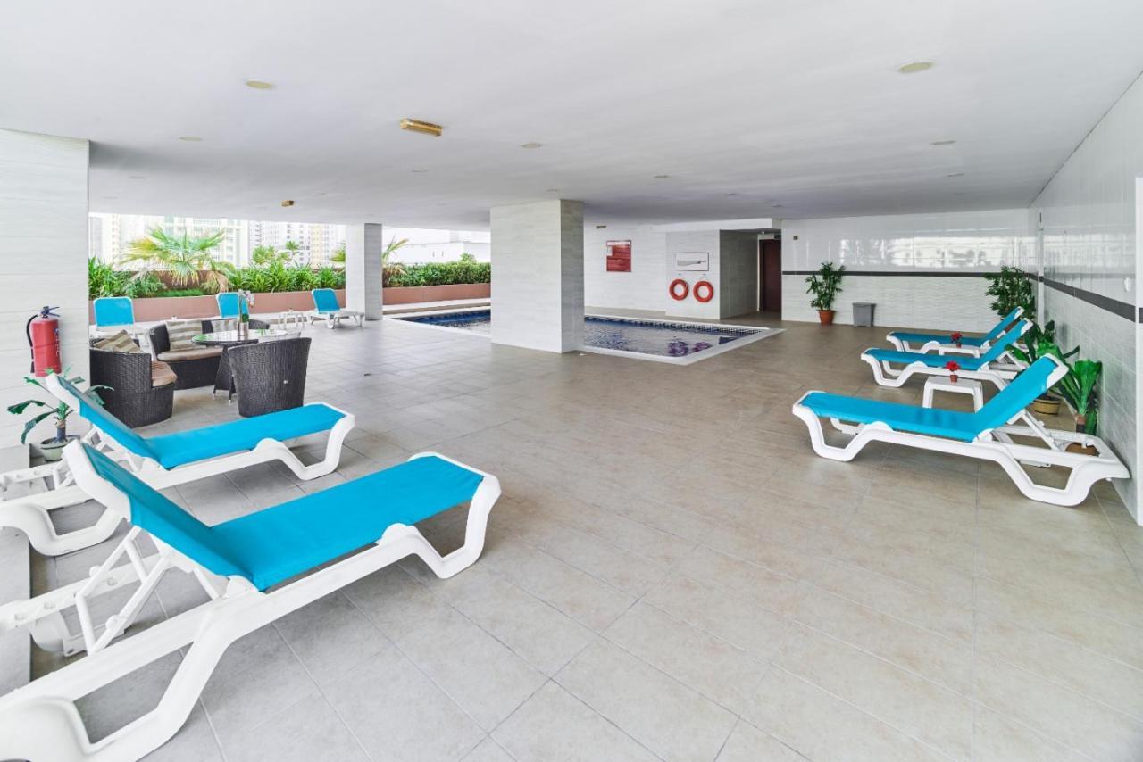 Afaq Tower Apartment Манама Екстериор снимка